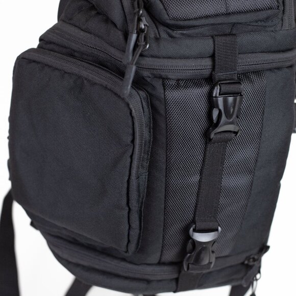 NWT Sling Camera Backpack QIPI Black with Purple Interior - Picture 4 of 15